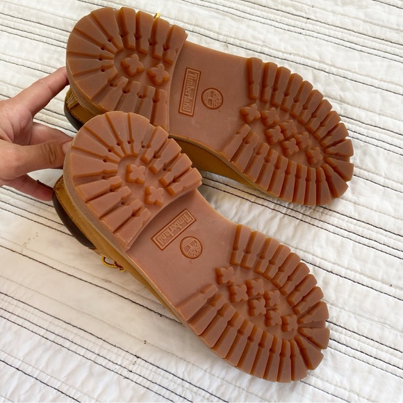 Timberland 6" Premium Waterproof Leather Boots Grade School Boys size 1.5 - Picture 6 of 6